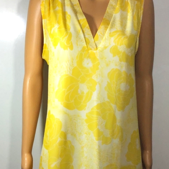 Point Dresses & Skirts - Yellow‎ summer dress